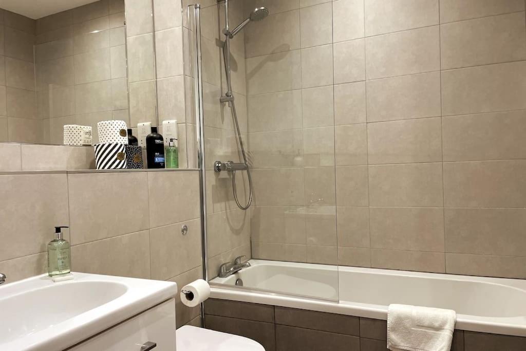 Appartement Modern 1 Bed Leith Tram Station *