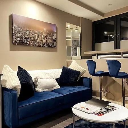 Modern 1 Bed Leith Tram Station Edinburgh Apartment Exterior photo