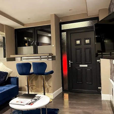 Modern 1 Bed Leith Tram Station Edinburgh Apartment Exterior photo